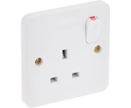 Schneider Electric Lisse Uk Standard Switch Socket White, 1 Gang 13A 86×86 Mm, Bs 1363-2 Standard