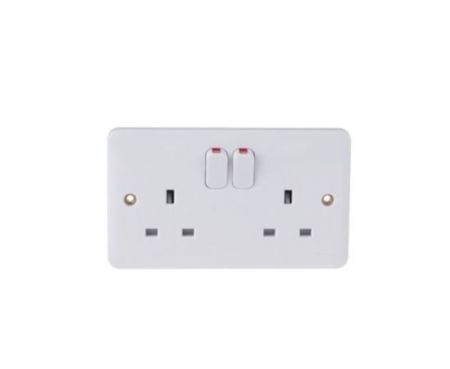 Schneider Electric Lisse Switched socket 13 A - 230 V - 2 Gang White
