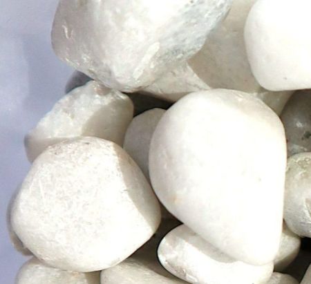 White Colour Decorative Painted Pebbles “Aquarium” 10-15mm