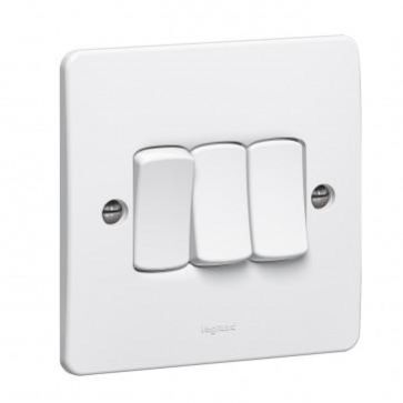 Legrand 10A Switch 3Gang 2Way Synergy White 730003